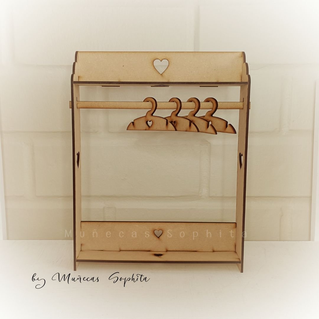 Closet para muñecas